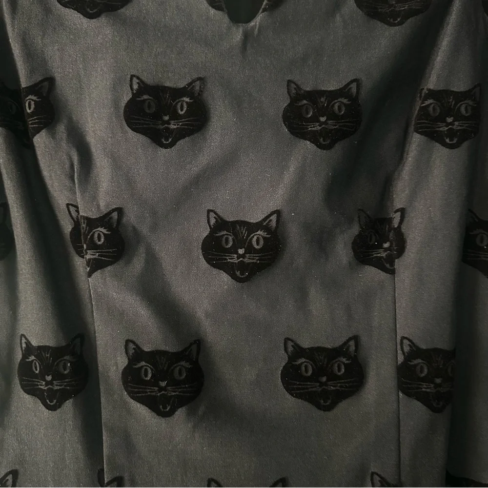 Collectif x ModCloth Black and White Blouse - Picture 3 of 4
